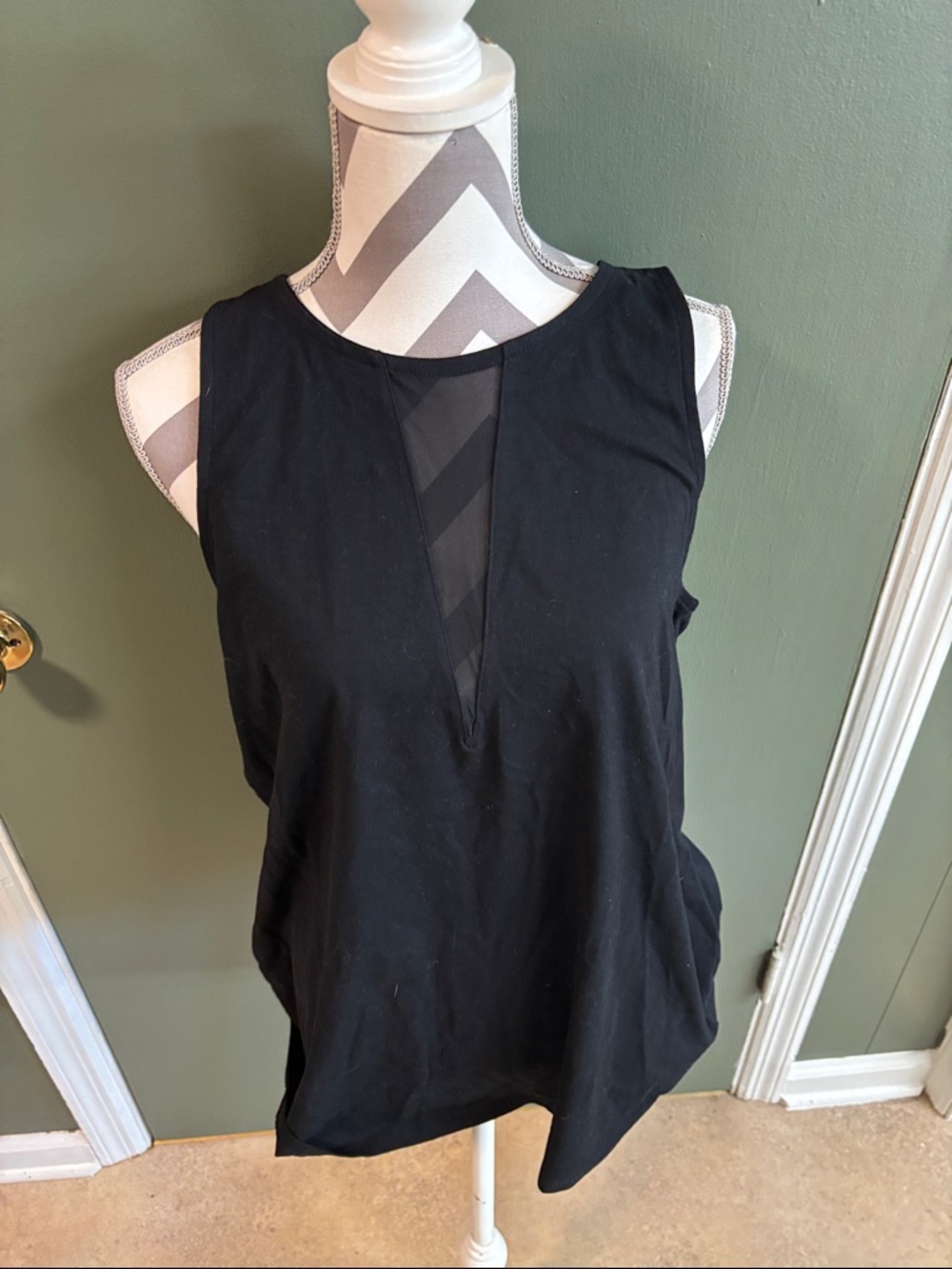torrid Black Sleeveless Tank with Mesh V-Panel
